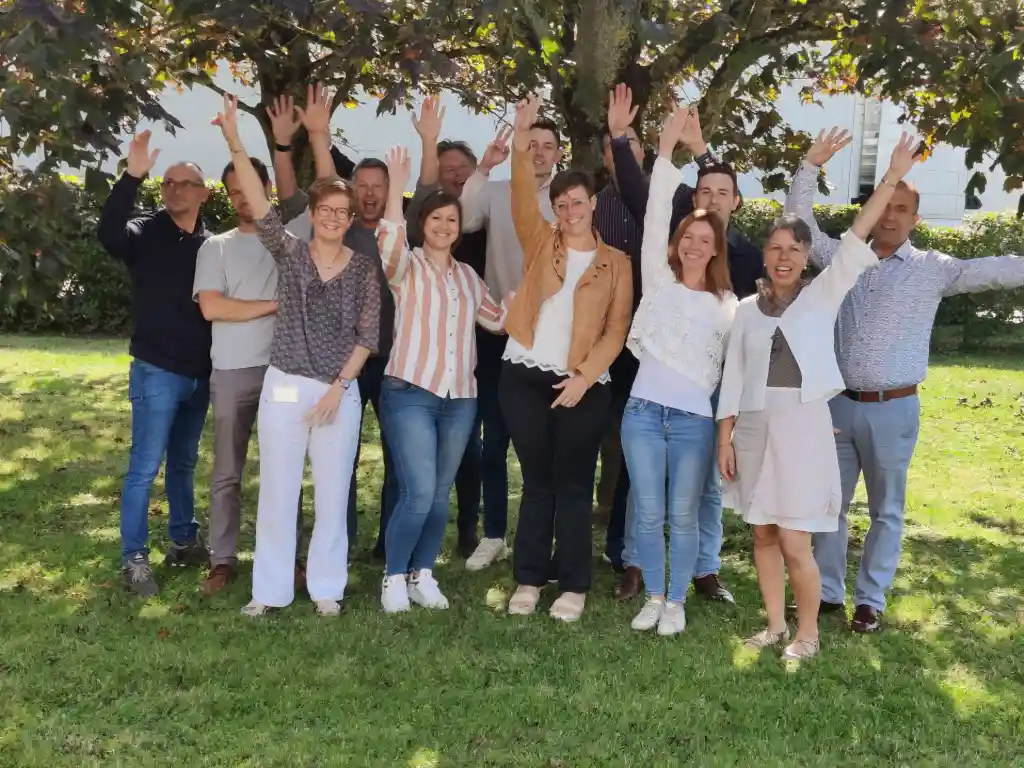 Photo d’équipe en extérieur