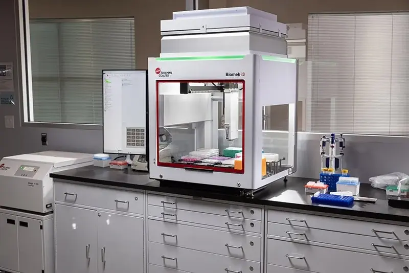 Beckman Coulter Biomek i3 benchtop liquid handler Beckman Coulter Biomek i3 benchtop liquid handler