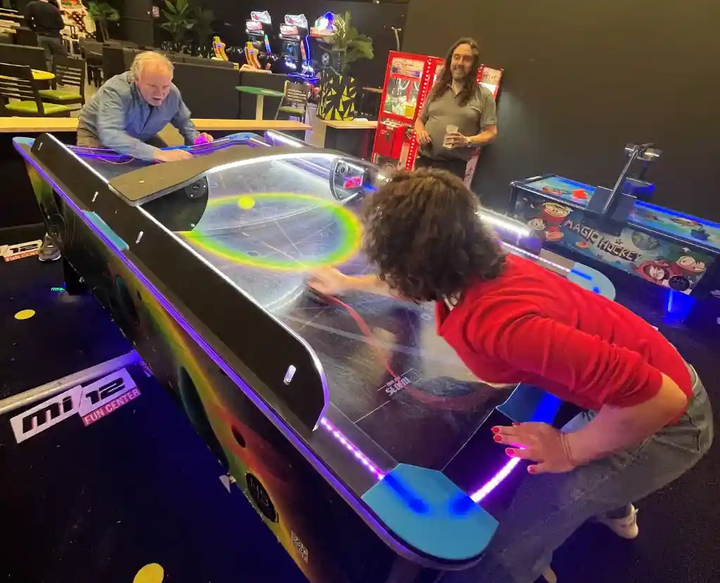 Jeu d’arcade lors d’un team building