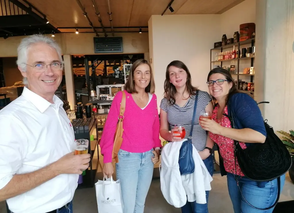 Rencontre conviviale entre collègues