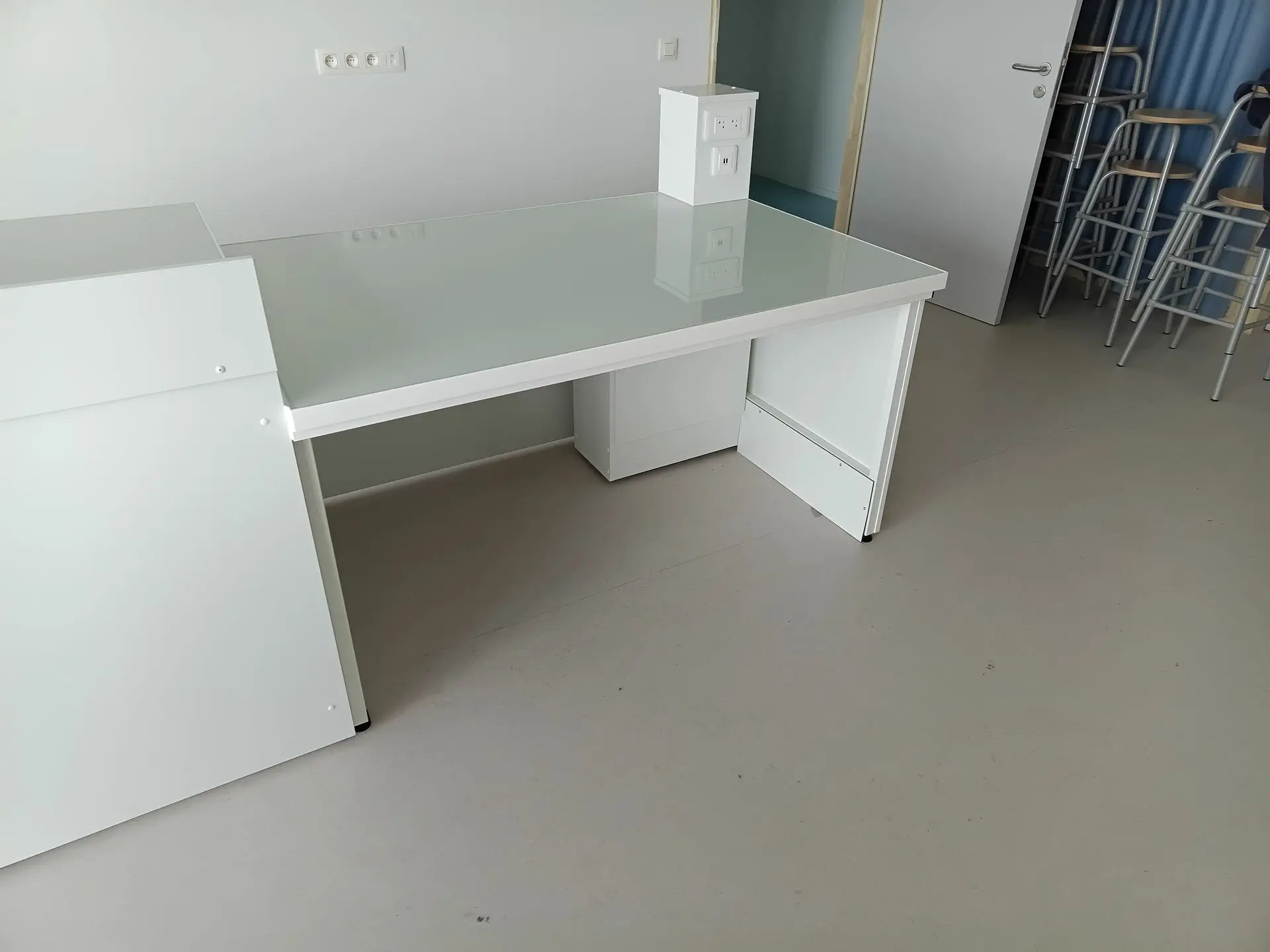 Successful Lab furniture project for CERIA