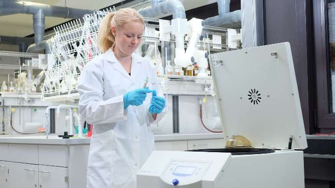 Clinical centrifuge Sigma 4-5L