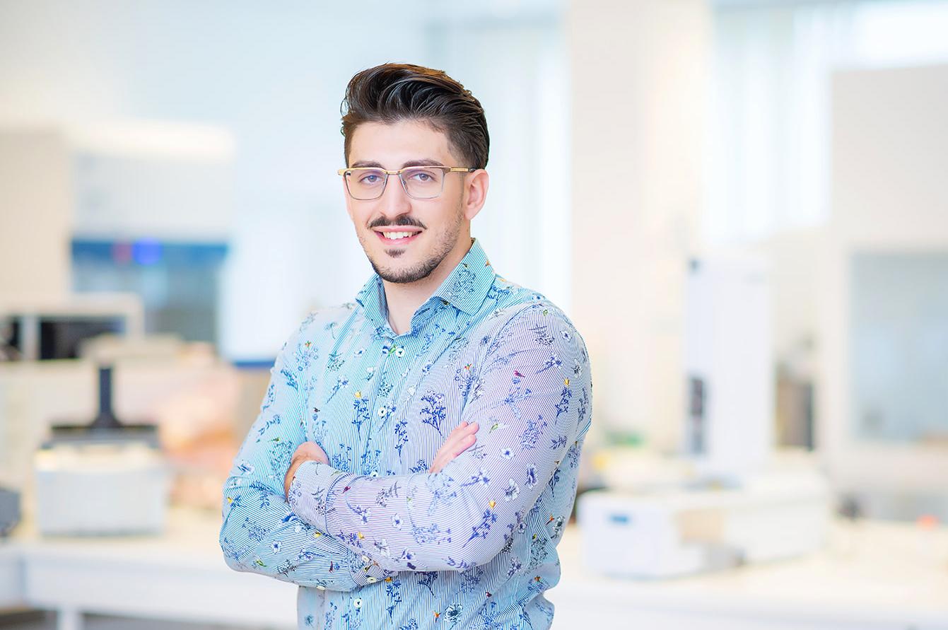 Ugo Vaccaro Application engineer Analis