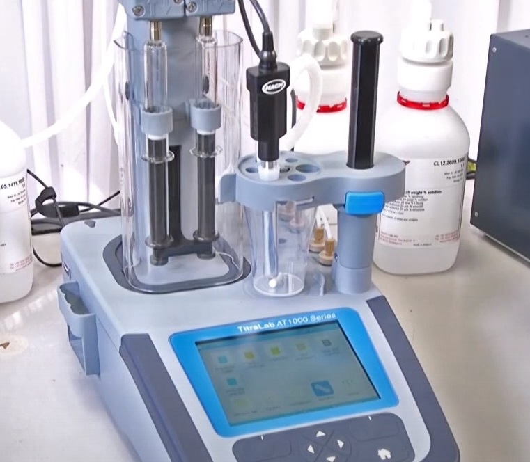 Automatic titrators