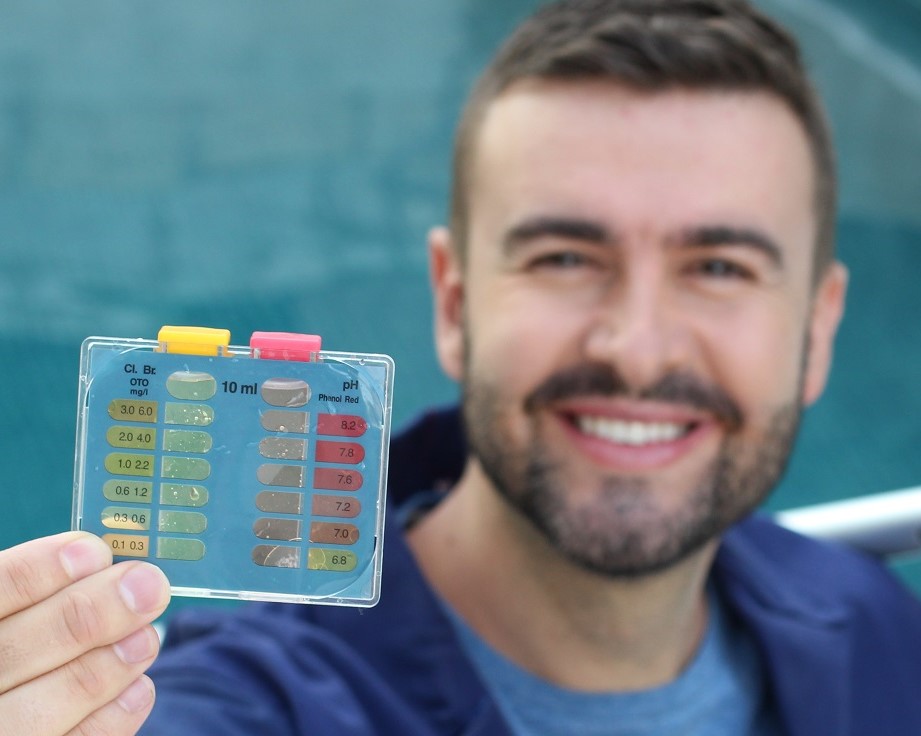 pH/conductivity meters