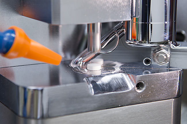 Tablet press