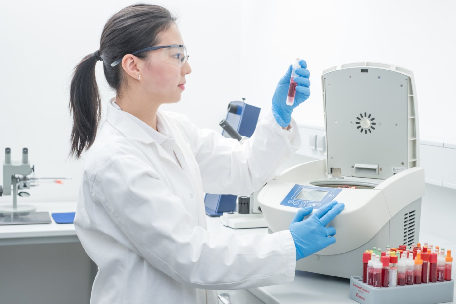 Small centrifuges
