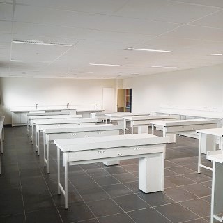Laboratory furniture SchoolLab